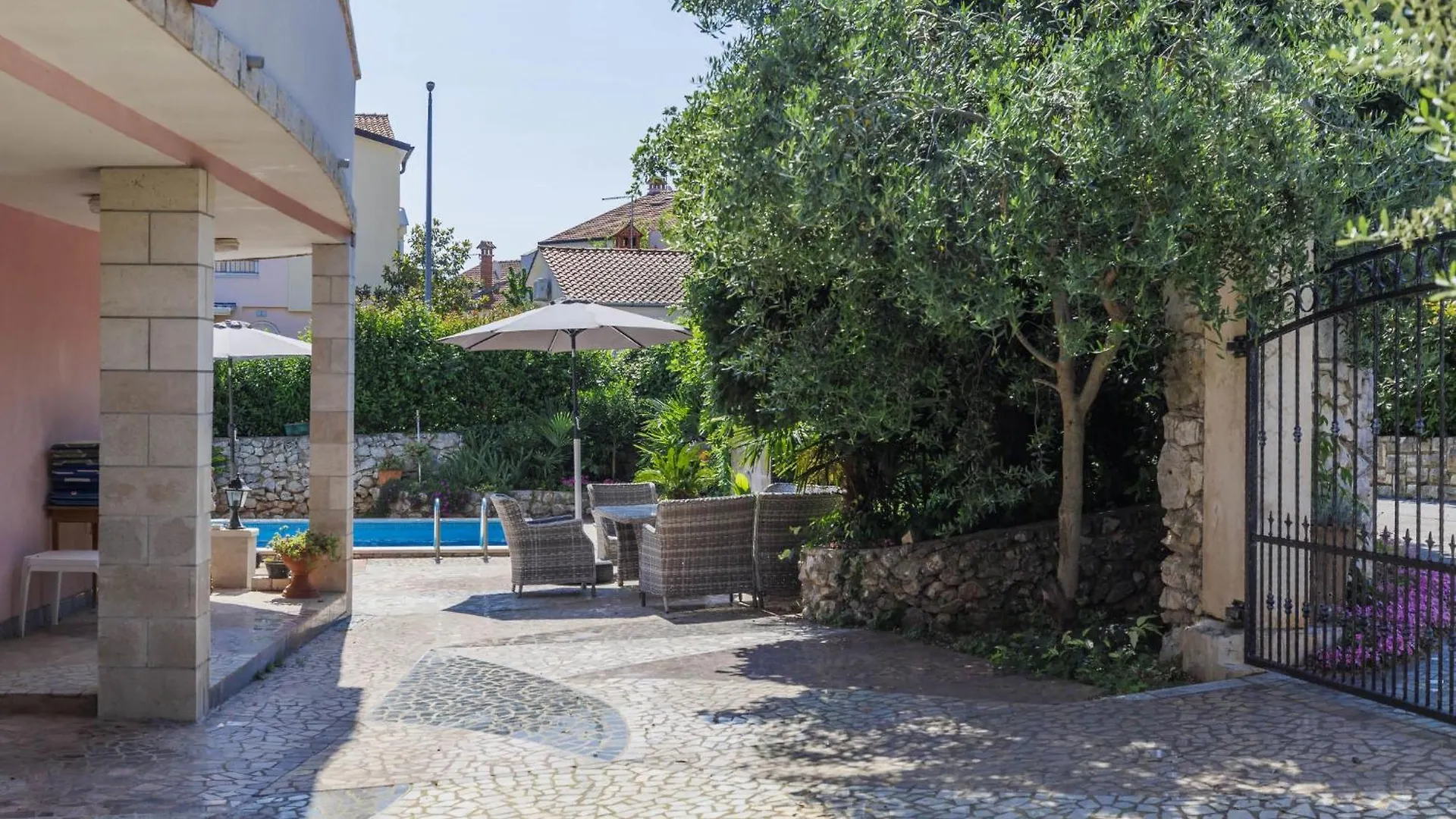 Apartment Romantika-2 By Interhome Rovinj
