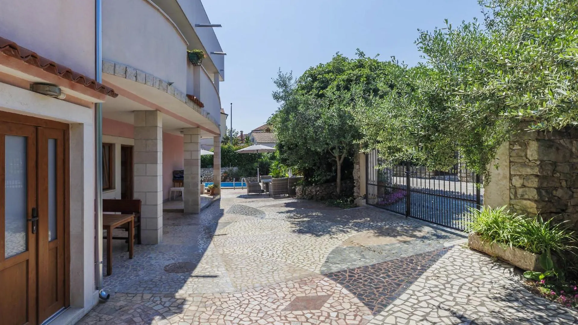 Apartment Romantika-2 By Interhome Rovinj